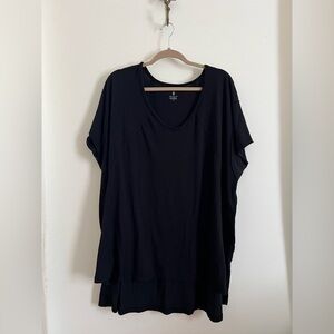Free people movement vneck oversized tee with pockets!